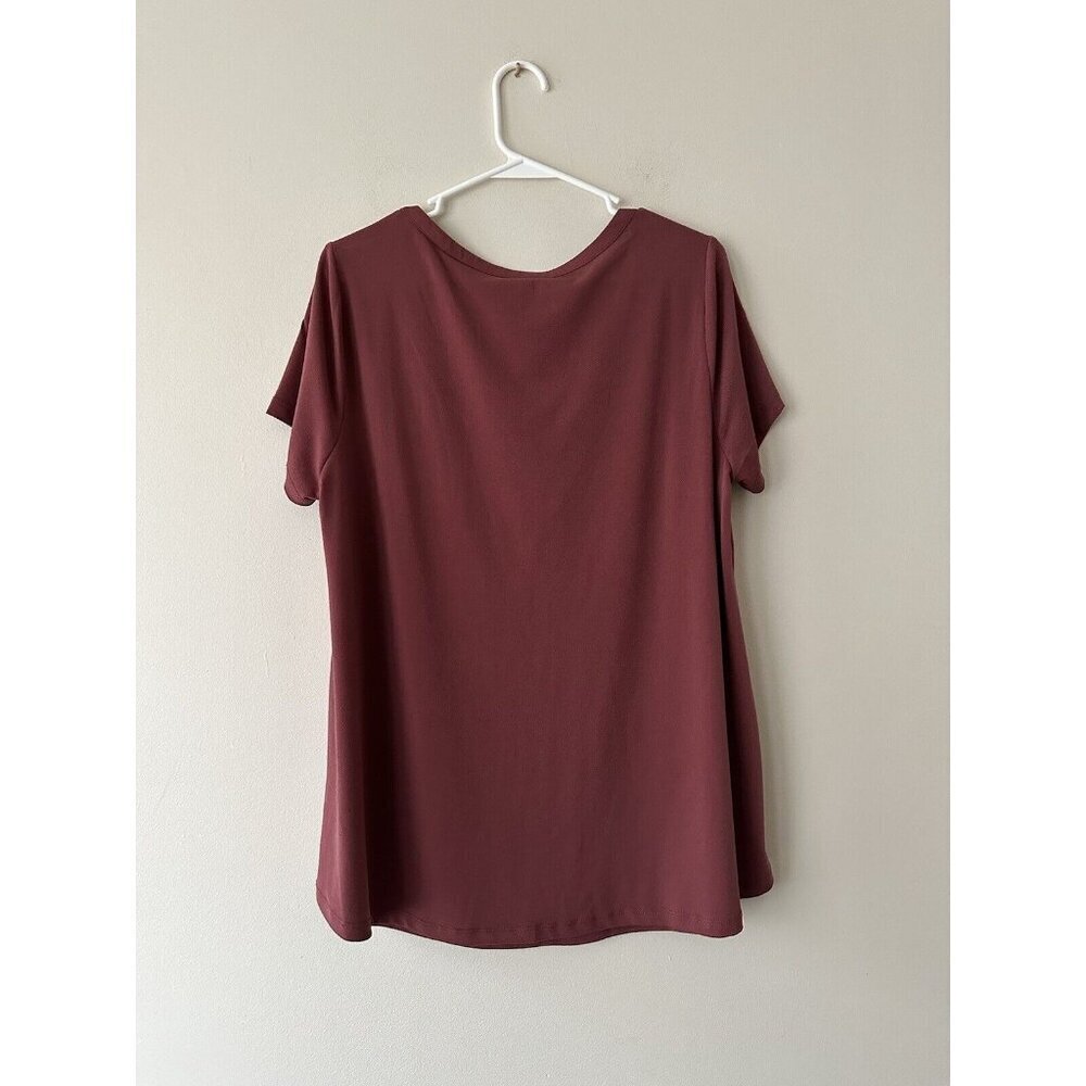 Torrid Maroon Studio Knit Button Front V Neck Top Womens Size 1 (14-16) - Picture 3 of 9